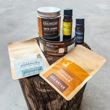 Gör Egen Ansiktsskrubb | "Golden Glow" Exfolierande Sockerskrubb med Rosmarin & Gurkmeja